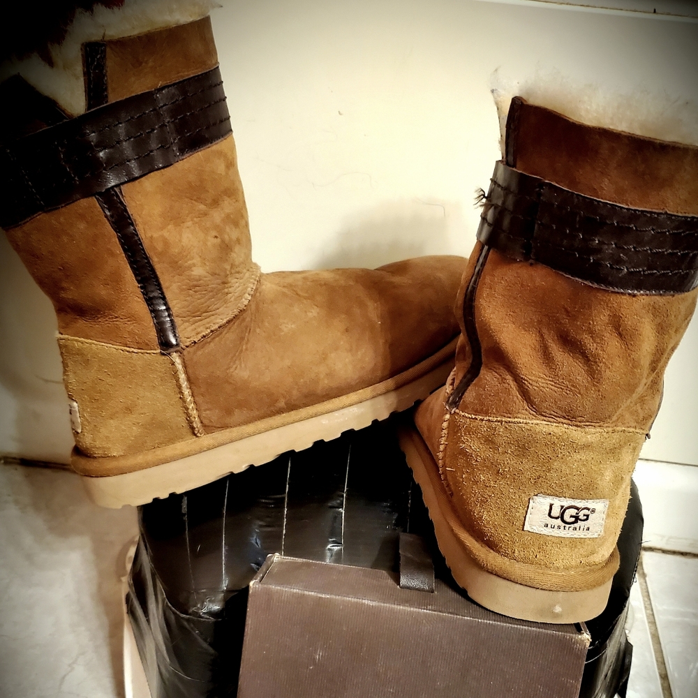 Uggs Size 9